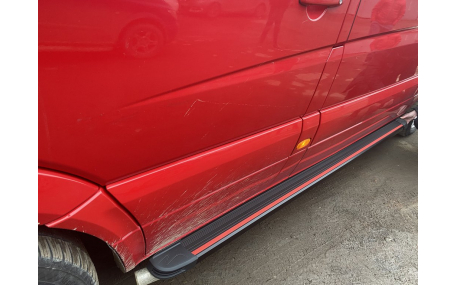 Подножки Mercedes Sprinter