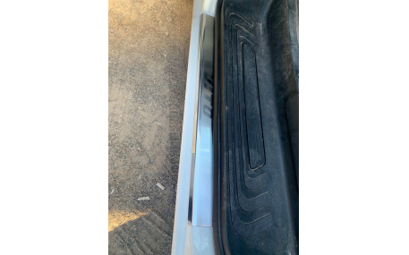 Накладки на пороги Mercedes Vito W639