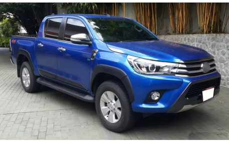 Фары передние Toyota Hilux 2015-2020