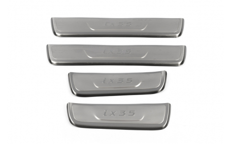 Накладки на пороги Hyundai ix35