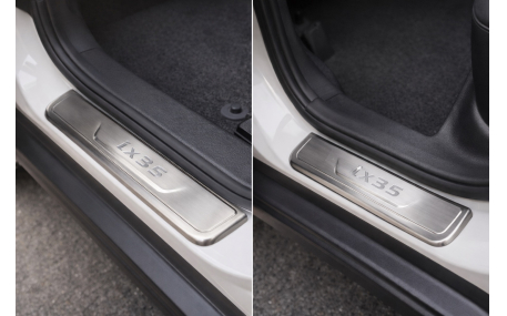Накладки на пороги Hyundai ix35