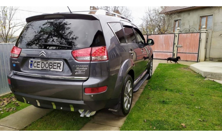 Подножки Mitsubishi Outlander