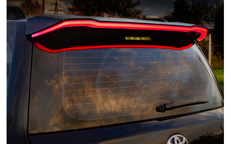 Спойлер Toyota Land Cruiser 200