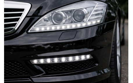 Дневные ходовые огни Mercedes S-class W221