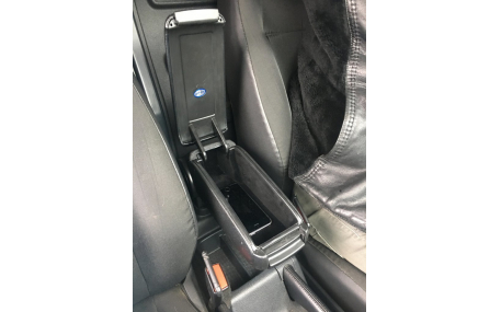 Подлокотник Volkswagen Caddy