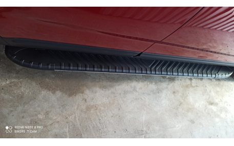 Подножки Kia Sorento