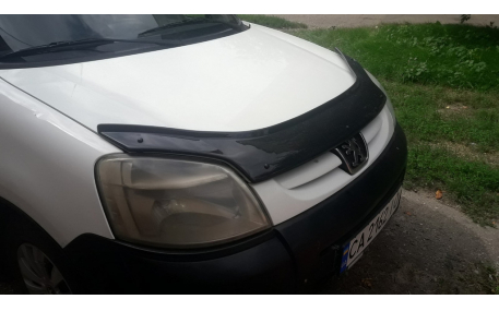 Дефлектор капота Citroen Berlingo 2002-2008