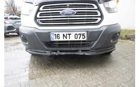 Накладка передняя Ford Transit