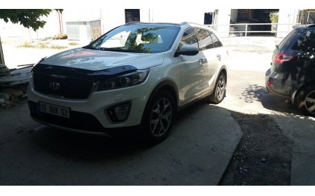 Дефлектор капота Kia Sorento 