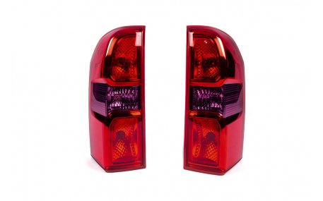 Фонари задние Nissan Patrol Y61 2004-2008