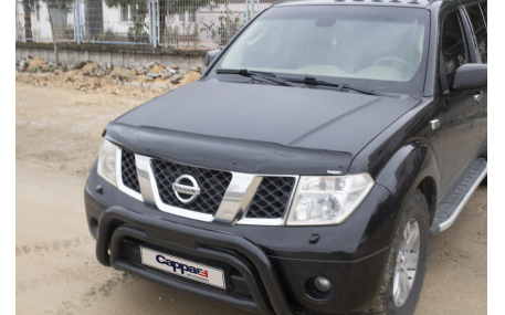 Дефлектор капота Nissan Navara