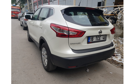 Накладка на задний бампер Nissan Qashqai J11 2014-2017