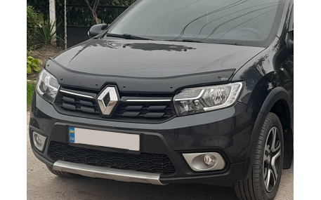 Дефлектор капота Renault Sandero