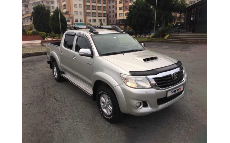 Дефлектор капота Toyota Hilux 