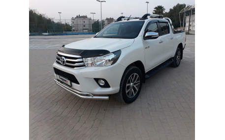 Дефлектор капота Toyota Hilux 