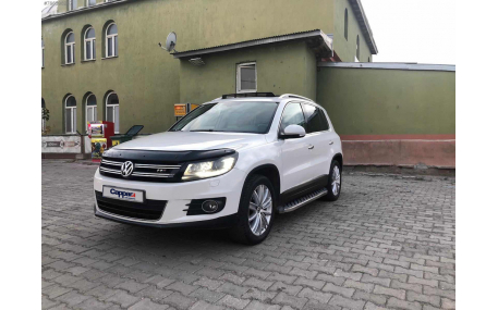 Дефлектор капота Volkswagen Tiguan