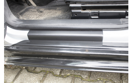 Накладка на пороги Volkswagen Caddy