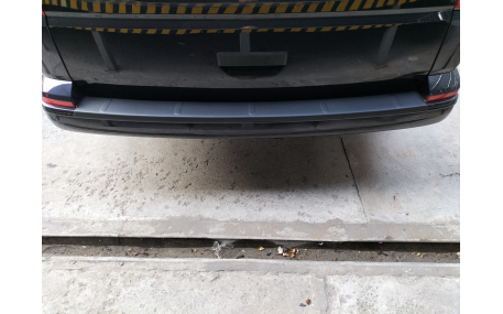 Накладка на задний бампер Volkswagen T6