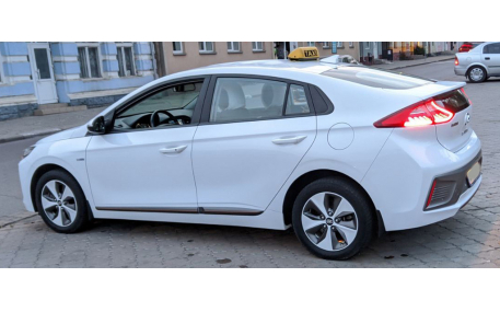 Брызговики Hyundai Elantra AD