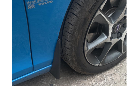 Брызговики Volvo V40