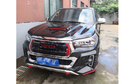 Комплект обвеса Toyota Hilux