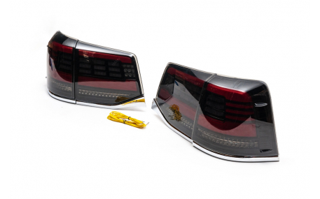 Фонари задние Toyota Land Cruiser 200