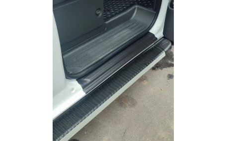 Накладка на пороги Mercedes Vito W447