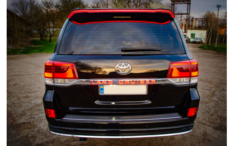 Накладки на бампера Toyota Land Cruiser 200