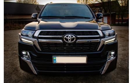 Комплект обвеса Toyota Land Cruiser 200