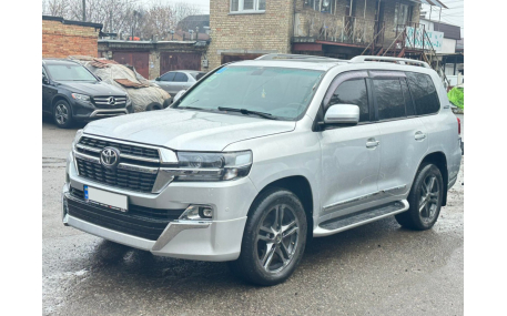 Комплект обвеса Toyota Land Cruiser 200