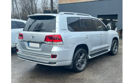 Комплект обвеса Toyota Land Cruiser 200