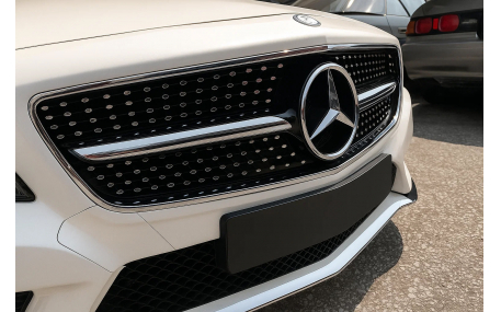 Решетка радиатора Mercedes CLS-class W218 2011-2014