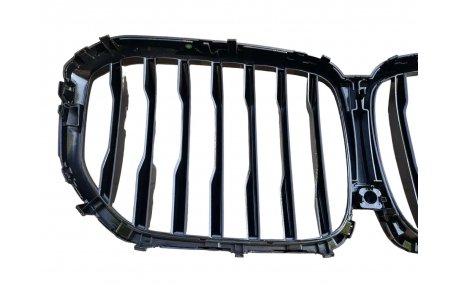 Решетка радиатора BMW X5 G05 2019-2023