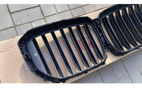 Решетка радиатора BMW X5 G05 2023-2025