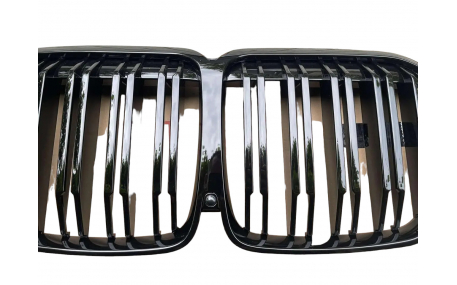 Решетка радиатора BMW X7 (G07)