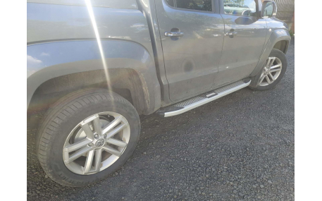 Подножки Volkswagen Amarok