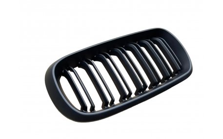 Решетка радиатора BMW X5 (F15)