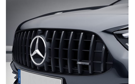 Решетка радиатора Mercedes GLA-class H247