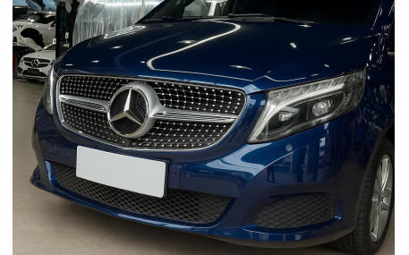 Решетка радиатора Mercedes V-class 2019-2023