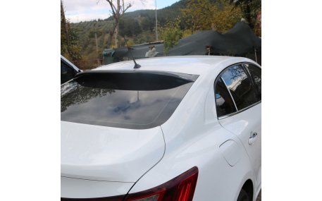 Спойлер Renault Megane