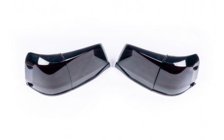 Фонари задние Toyota Land Cruiser 200