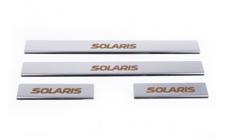 Накладки на пороги Hyundai Accent