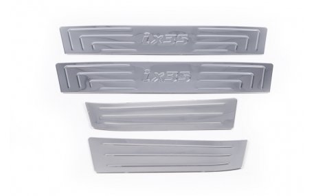 Накладки на пороги Hyundai ix35