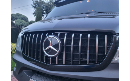 Решетка радиатора Mercedes Sprinter 2013-2018