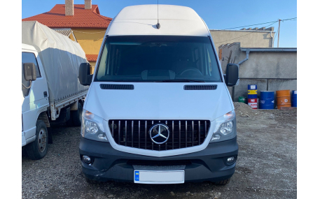 Решетка радиатора Mercedes Sprinter 2013-2018