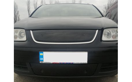 Зимняя накладка на решетку Volkswagen Touran 2003-2006