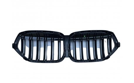 Решетка радиатора BMW X1 F48 2019-2021