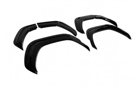 Накладки на бампера Toyota Land Cruiser 300