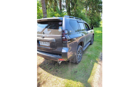 Фонари задние Toyota Land Cruiser Prado 150 2017-2023