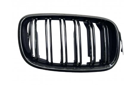Решетка радиатора BMW X5 (E70)